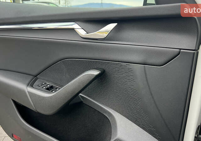 Білий Шкода Октавія, об'ємом двигуна 1.4 л та пробігом 219 тис. км за 17900 $, фото 42 на Automoto.ua