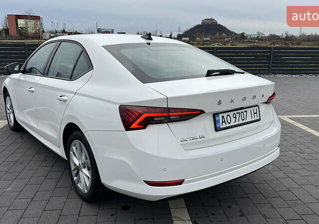 Білий Шкода Октавія, об'ємом двигуна 1.4 л та пробігом 219 тис. км за 17900 $, фото 9 на Automoto.ua