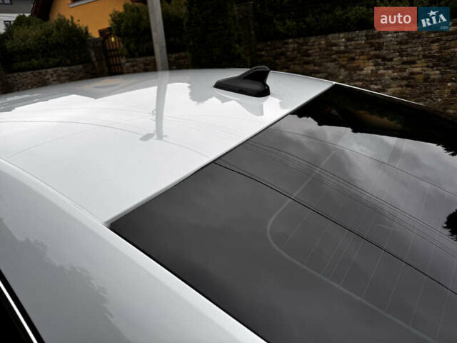 Белый Шкода Октавия, объемом двигателя 2 л и пробегом 262 тыс. км за 22250 $, фото 24 на Automoto.ua