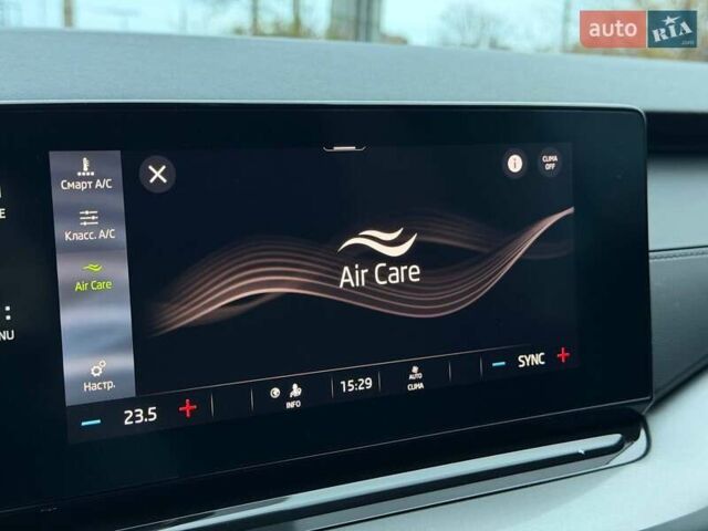 Білий Шкода Октавія, об'ємом двигуна 2 л та пробігом 258 тис. км за 22000 $, фото 65 на Automoto.ua