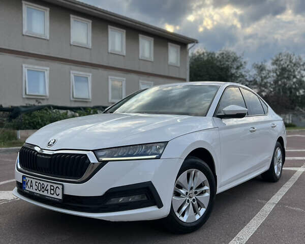 Шкода Октавия 2020 в Киеве на Automoto.ua Белый Шкода Октавия, объемом двигателя 1.4 л и пробегом 263 тыс. км за 14800 $, фото 2 на Automoto.ua