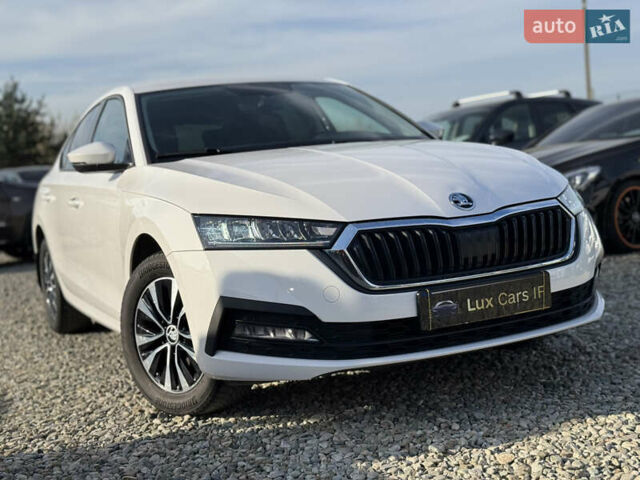 Шкода Октавия 2020 в Ивано-Франковске на Automoto.ua Белый Шкода Октавия, объемом двигателя 1.4 л и пробегом 92 тыс. км за 17777 $, фото 24 на Automoto.ua