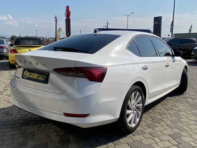 Белый Шкода Октавия, объемом двигателя 2 л и пробегом 191 тыс. км за 22800 $, фото 6 на Automoto.ua