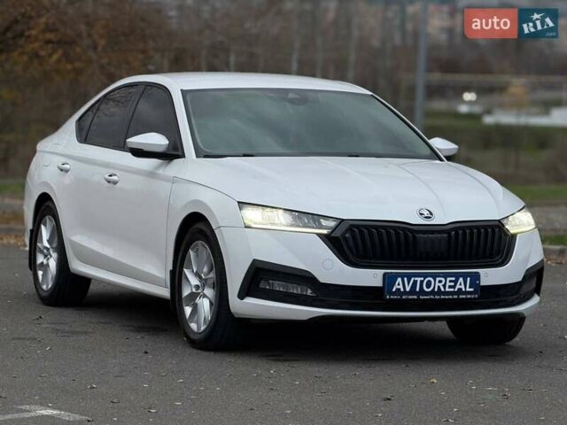 Білий Шкода Октавія, об'ємом двигуна 2 л та пробігом 258 тис. км за 22000 $, фото 9 на Automoto.ua