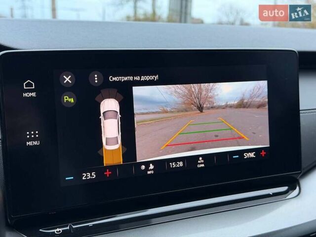 Білий Шкода Октавія, об'ємом двигуна 2 л та пробігом 258 тис. км за 22000 $, фото 61 на Automoto.ua