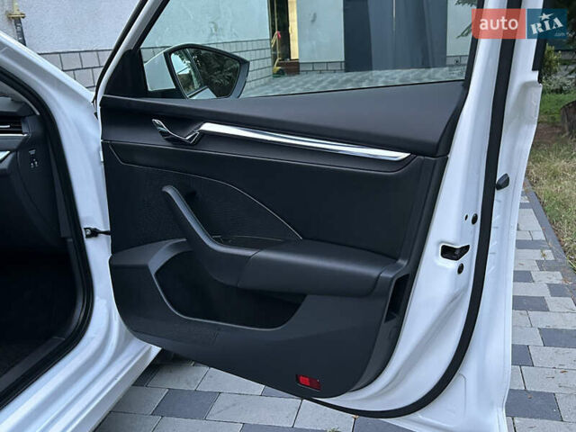 Шкода Октавия 2020 в Мукачеве на Automoto.ua Белый Шкода Октавия, объемом двигателя 1.4 л и пробегом 174 тыс. км за 18299 $, фото 26 на Automoto.ua