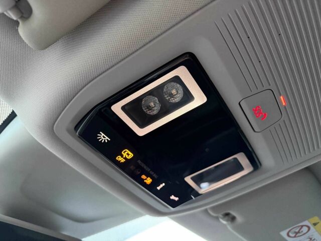 Белый Шкода Октавия, объемом двигателя 2 л и пробегом 258 тыс. км за 22000 $, фото 21 на Automoto.ua