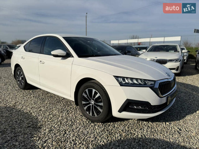 Шкода Октавия 2020 в Ивано-Франковске на Automoto.ua Белый Шкода Октавия, объемом двигателя 1.4 л и пробегом 92 тыс. км за 17777 $, фото 19 на Automoto.ua