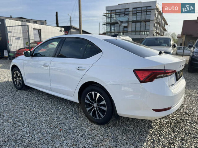 Шкода Октавия 2020 в Ивано-Франковске на Automoto.ua Белый Шкода Октавия, объемом двигателя 1.4 л и пробегом 92 тыс. км за 17777 $, фото 8 на Automoto.ua