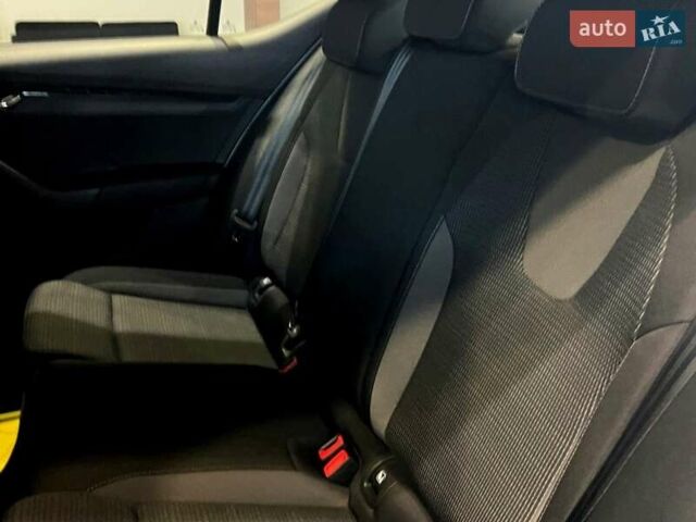 Белый Шкода Октавия, объемом двигателя 1.4 л и пробегом 108 тыс. км за 20000 $, фото 45 на Automoto.ua