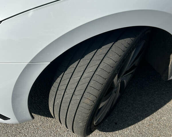 Шкода Октавия 2020 в Харькове на Automoto.ua Белый Шкода Октавия, объемом двигателя 1.97 л и пробегом 145 тыс. км за 27500 $, фото 11 на Automoto.ua