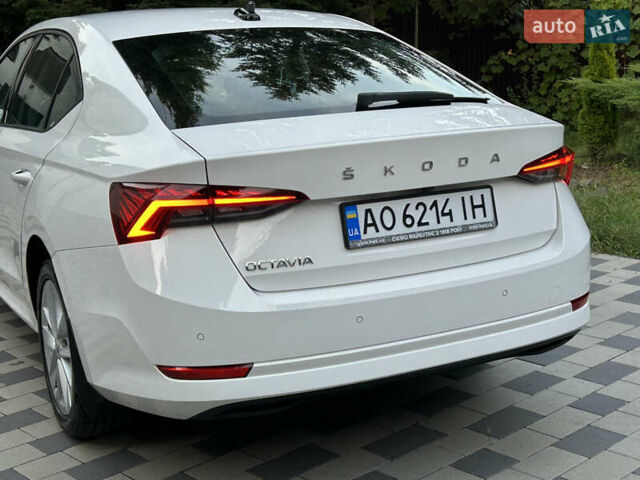 Шкода Октавия 2020 в Мукачеве на Automoto.ua Белый Шкода Октавия, объемом двигателя 1.4 л и пробегом 174 тыс. км за 18299 $, фото 7 на Automoto.ua