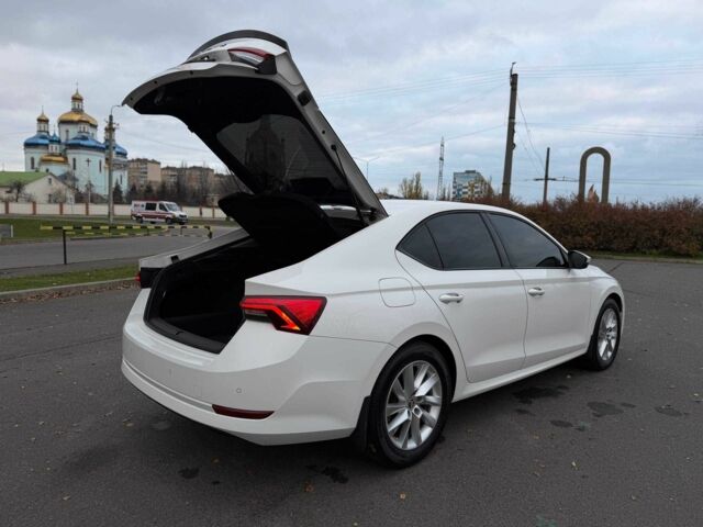 Белый Шкода Октавия, объемом двигателя 2 л и пробегом 258 тыс. км за 22000 $, фото 10 на Automoto.ua