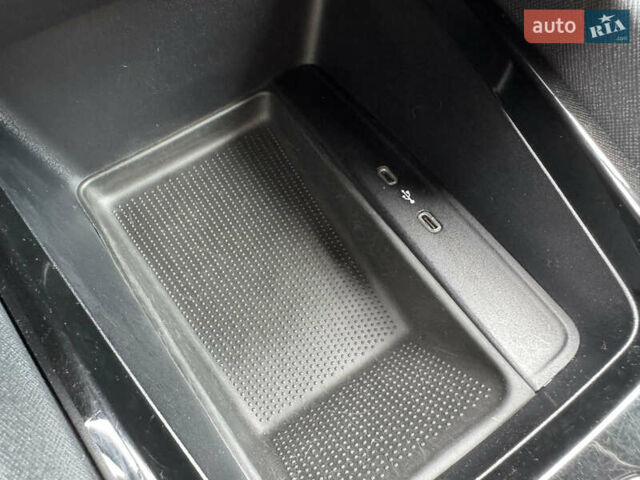 Шкода Октавия 2020 в Киеве на Automoto.ua Белый Шкода Октавия, объемом двигателя 1.4 л и пробегом 126 тыс. км за 18990 $, фото 28 на Automoto.ua