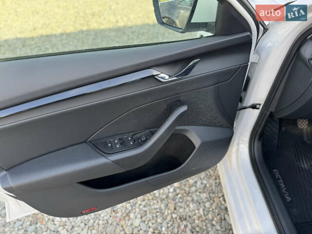 Шкода Октавия 2020 в Ивано-Франковске на Automoto.ua Белый Шкода Октавия, объемом двигателя 1.4 л и пробегом 92 тыс. км за 17777 $, фото 26 на Automoto.ua