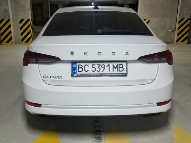 Белый Шкода Октавия, объемом двигателя 1.4 л и пробегом 214 тыс. км за 17500 $, фото 2 на Automoto.ua
