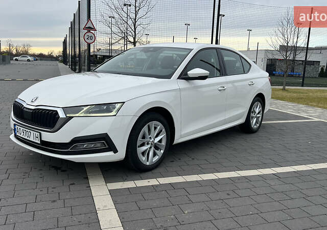 Білий Шкода Октавія, об'ємом двигуна 1.4 л та пробігом 219 тис. км за 17900 $, фото 2 на Automoto.ua