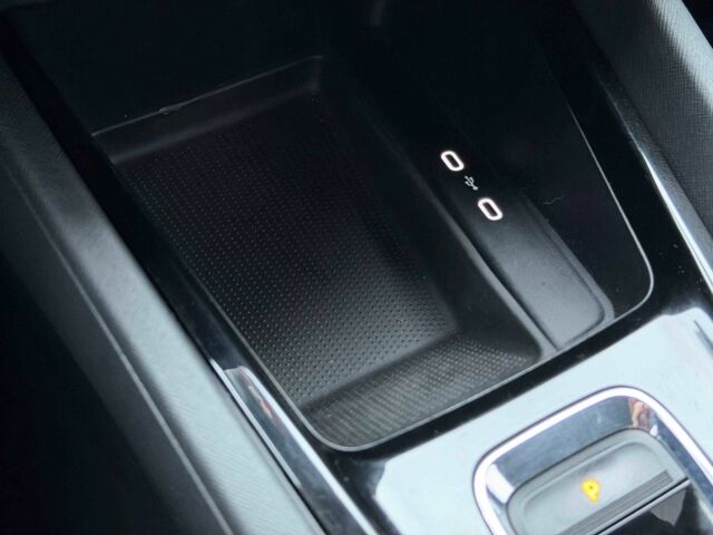 Белый Шкода Октавия, объемом двигателя 2 л и пробегом 258 тыс. км за 22000 $, фото 18 на Automoto.ua