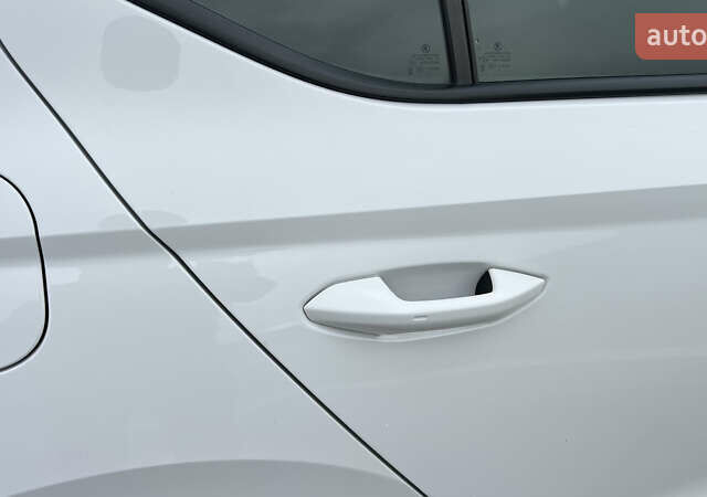 Білий Шкода Октавія, об'ємом двигуна 1.4 л та пробігом 219 тис. км за 17900 $, фото 44 на Automoto.ua