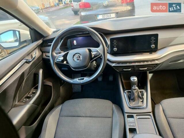 Белый Шкода Октавия, объемом двигателя 1.97 л и пробегом 258 тыс. км за 17850 $, фото 19 на Automoto.ua