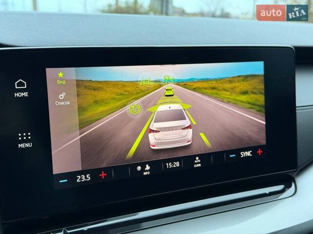 Білий Шкода Октавія, об'ємом двигуна 2 л та пробігом 258 тис. км за 22000 $, фото 63 на Automoto.ua