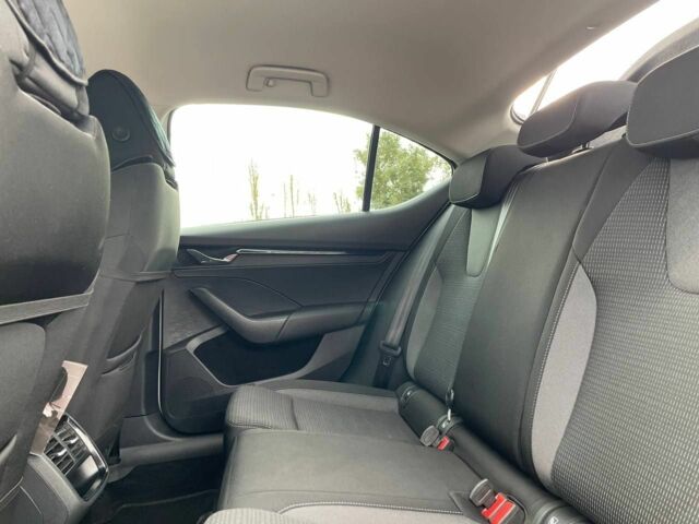 Шкода Октавия 2020 в Кривом Роге на Automoto.ua Белый Шкода Октавия, объемом двигателя 1.4 л и пробегом 75 тыс. км за 22400 $, фото 20 на Automoto.ua