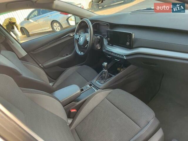 Белый Шкода Октавия, объемом двигателя 1.97 л и пробегом 258 тыс. км за 17850 $, фото 27 на Automoto.ua