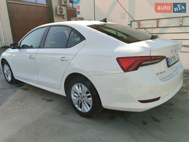 Белый Шкода Октавия, объемом двигателя 1.97 л и пробегом 258 тыс. км за 17850 $, фото 6 на Automoto.ua