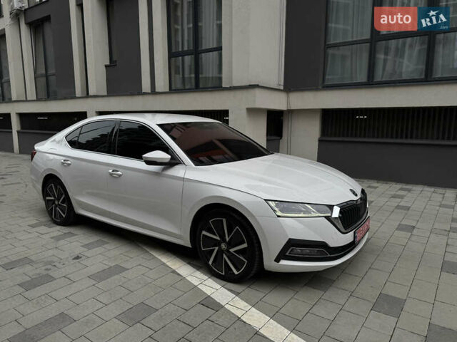 Белый Шкода Октавия, объемом двигателя 2 л и пробегом 230 тыс. км за 21500 $, фото 5 на Automoto.ua