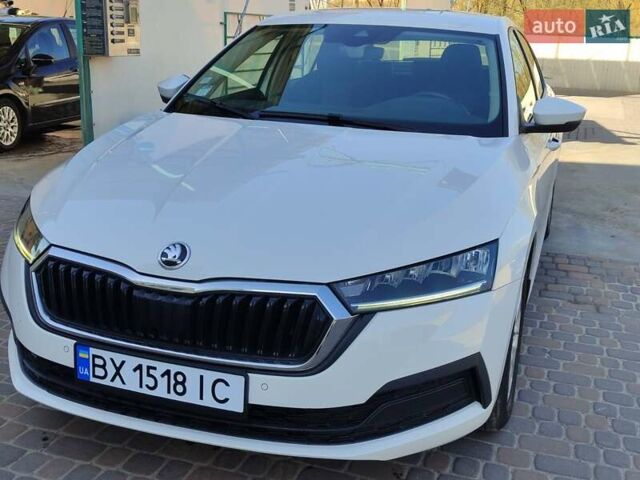 Белый Шкода Октавия, объемом двигателя 1.97 л и пробегом 258 тыс. км за 17850 $, фото 2 на Automoto.ua