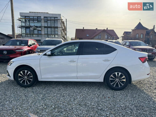 Шкода Октавия 2020 в Ивано-Франковске на Automoto.ua Белый Шкода Октавия, объемом двигателя 1.4 л и пробегом 92 тыс. км за 17777 $, фото 7 на Automoto.ua