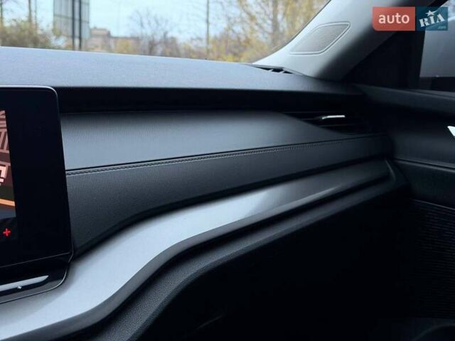 Білий Шкода Октавія, об'ємом двигуна 2 л та пробігом 258 тис. км за 22000 $, фото 71 на Automoto.ua