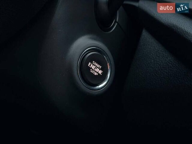 Білий Шкода Октавія, об'ємом двигуна 2 л та пробігом 258 тис. км за 22000 $, фото 75 на Automoto.ua