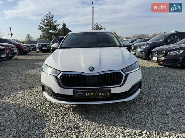 Шкода Октавия 2020 в Ивано-Франковске на Automoto.ua Белый Шкода Октавия, объемом двигателя 1.4 л и пробегом 92 тыс. км за 17777 $, фото 1 на Automoto.ua