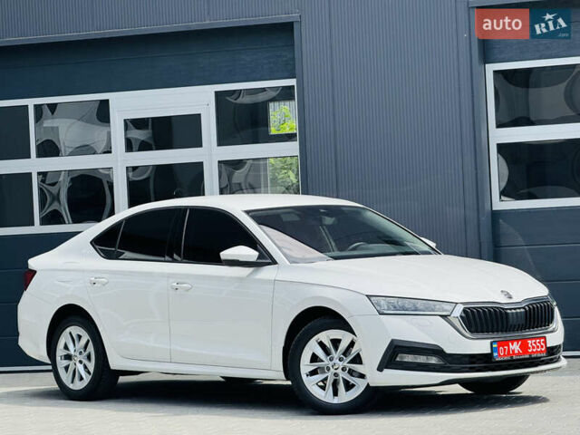 Белый Шкода Октавия, объемом двигателя 2 л и пробегом 146 тыс. км за 22200 $, фото 16 на Automoto.ua