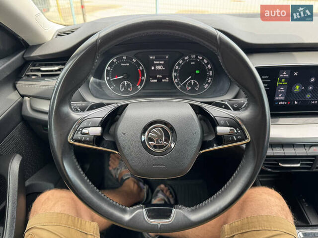 Шкода Октавия 2020 в Киеве на Automoto.ua Белый Шкода Октавия, объемом двигателя 1.4 л и пробегом 126 тыс. км за 18990 $, фото 21 на Automoto.ua