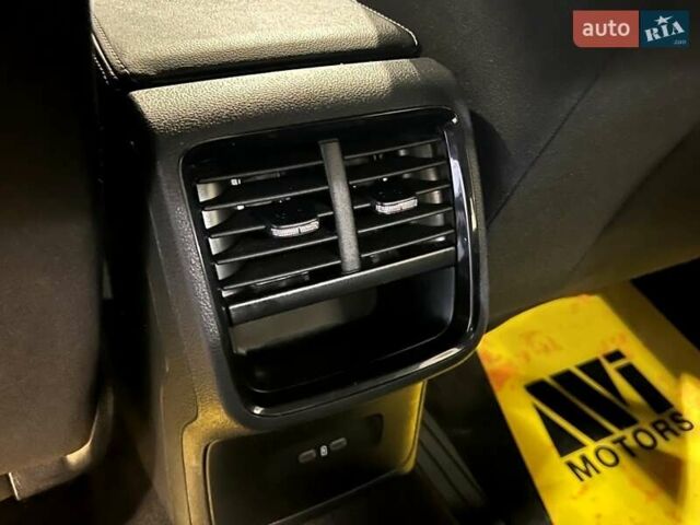 Белый Шкода Октавия, объемом двигателя 1.4 л и пробегом 108 тыс. км за 20000 $, фото 46 на Automoto.ua