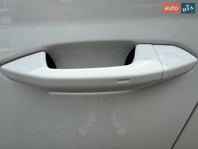 Шкода Октавия 2020 в Киеве на Automoto.ua Белый Шкода Октавия, объемом двигателя 1.4 л и пробегом 126 тыс. км за 18990 $, фото 13 на Automoto.ua