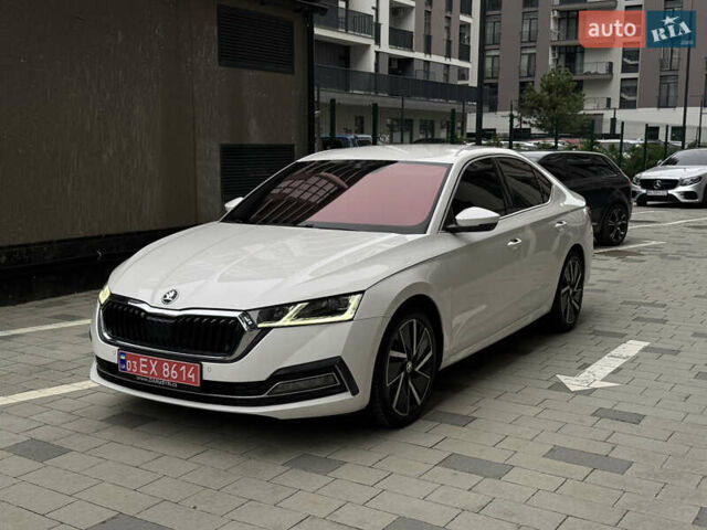 Белый Шкода Октавия, объемом двигателя 2 л и пробегом 230 тыс. км за 21500 $, фото 3 на Automoto.ua