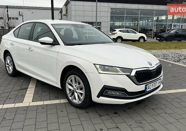 Білий Шкода Октавія, об'ємом двигуна 1.4 л та пробігом 219 тис. км за 17900 $, фото 7 на Automoto.ua