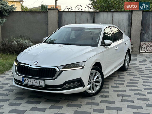 Шкода Октавия 2020 в Мукачеве на Automoto.ua Белый Шкода Октавия, объемом двигателя 1.4 л и пробегом 174 тыс. км за 18299 $, фото 4 на Automoto.ua