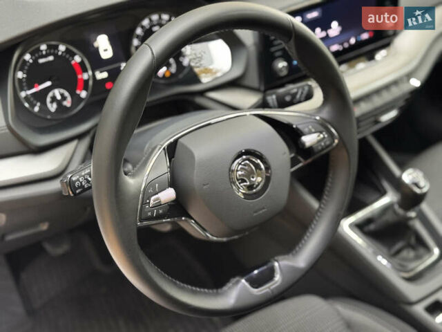 Белый Шкода Октавия, объемом двигателя 1.5 л и пробегом 70 тыс. км за 17900 $, фото 10 на Automoto.ua