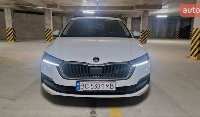 Белый Шкода Октавия, объемом двигателя 1.4 л и пробегом 214 тыс. км за 17500 $, фото 1 на Automoto.ua