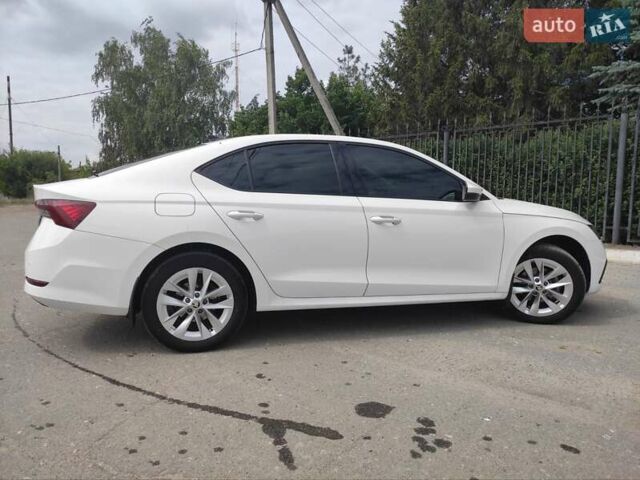 Белый Шкода Октавия, объемом двигателя 2 л и пробегом 111 тыс. км за 24000 $, фото 8 на Automoto.ua