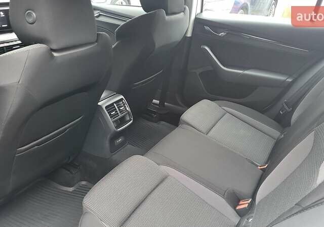Белый Шкода Октавия, объемом двигателя 1.4 л и пробегом 98 тыс. км за 17990 $, фото 26 на Automoto.ua