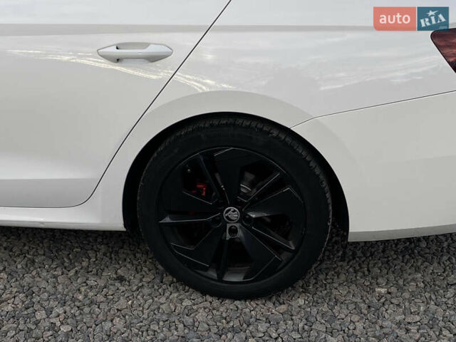 Білий Шкода Октавія, об'ємом двигуна 2 л та пробігом 160 тис. км за 27999 $, фото 30 на Automoto.ua