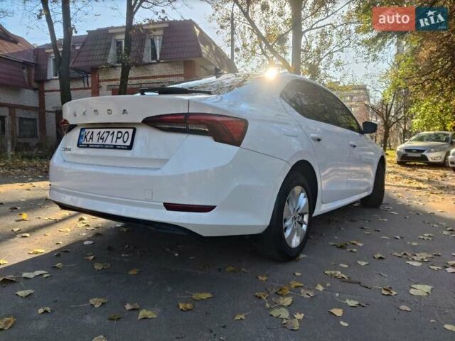 Белый Шкода Октавия, объемом двигателя 1.4 л и пробегом 107 тыс. км за 17900 $, фото 1 на Automoto.ua