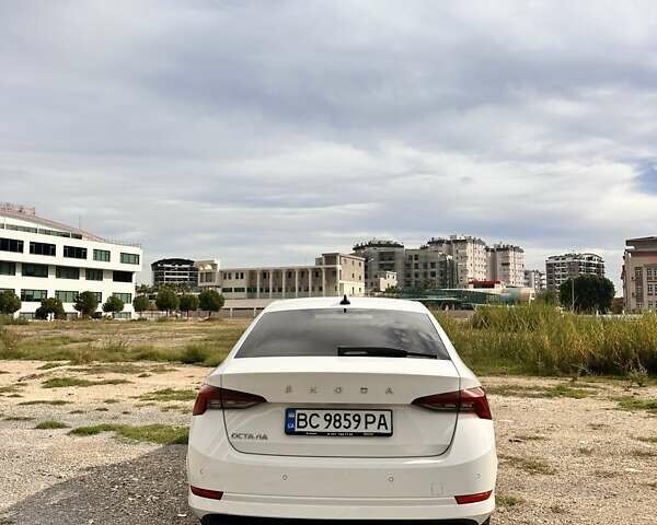 Білий Шкода Октавія, об'ємом двигуна 1.4 л та пробігом 65 тис. км за 25500 $, фото 2 на Automoto.ua