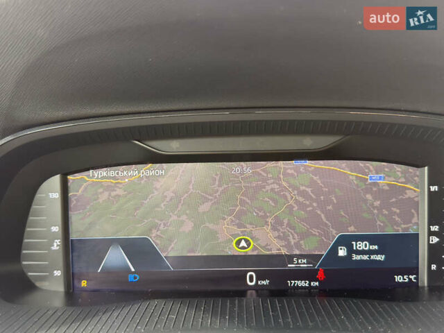 Белый Шкода Октавия, объемом двигателя 1.97 л и пробегом 177 тыс. км за 19999 $, фото 46 на Automoto.ua