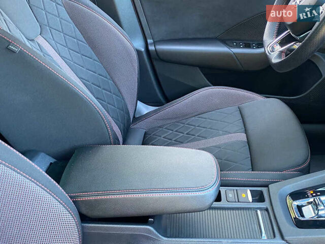 Білий Шкода Октавія, об'ємом двигуна 2 л та пробігом 160 тис. км за 27999 $, фото 59 на Automoto.ua